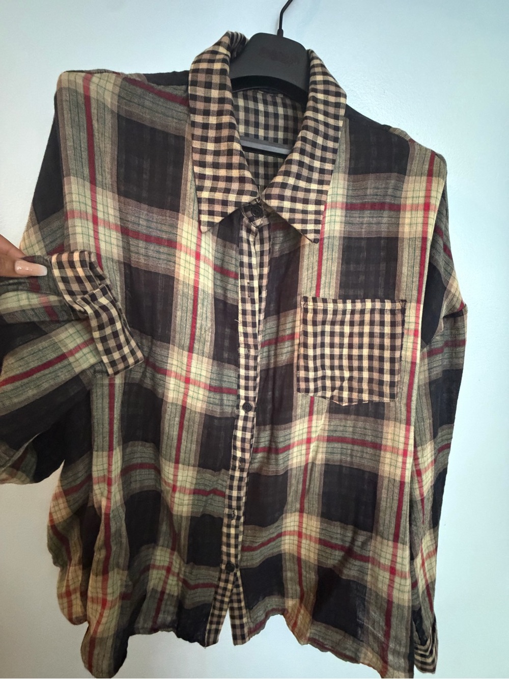 Women’s Plaid Button-Up Shirt - Beige, Brown & Red